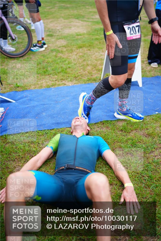 30.08.2026 - Elbe Triathlon Hamburg LAZAROV Photography http://msf.ph/oto/10030117 30.08.2026 10:07:50 Ziel  meine-sportfotos.de
