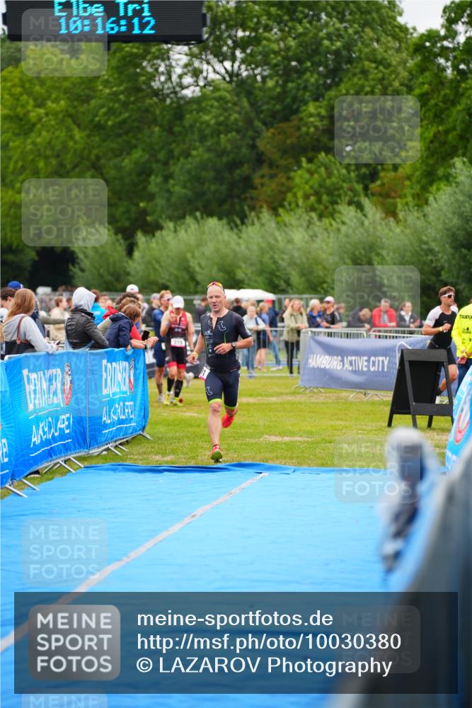 30.08.2026 - Elbe Triathlon Hamburg LAZAROV Photography http://msf.ph/oto/10030380 30.08.2026 10:16:13 Ziel 191 meine-sportfotos.de