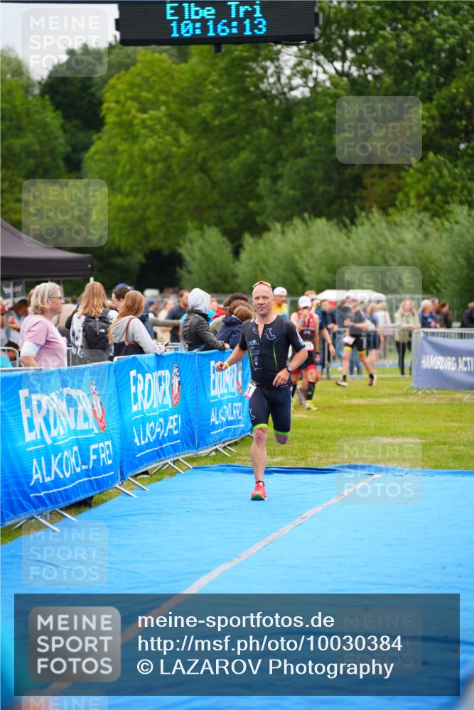 30.08.2026 - Elbe Triathlon Hamburg LAZAROV Photography http://msf.ph/oto/10030384 30.08.2026 10:16:14 Ziel 191 meine-sportfotos.de