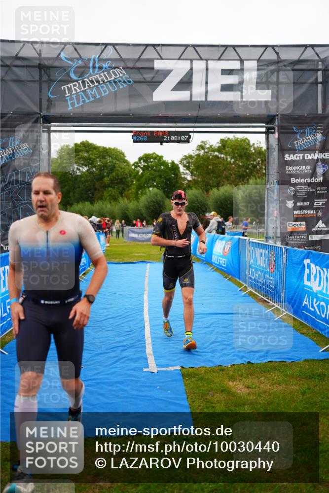 30.08.2026 - Elbe Triathlon Hamburg LAZAROV Photography http://msf.ph/oto/10030440 30.08.2026 10:18:07 Ziel 228, 268, 411 meine-sportfotos.de