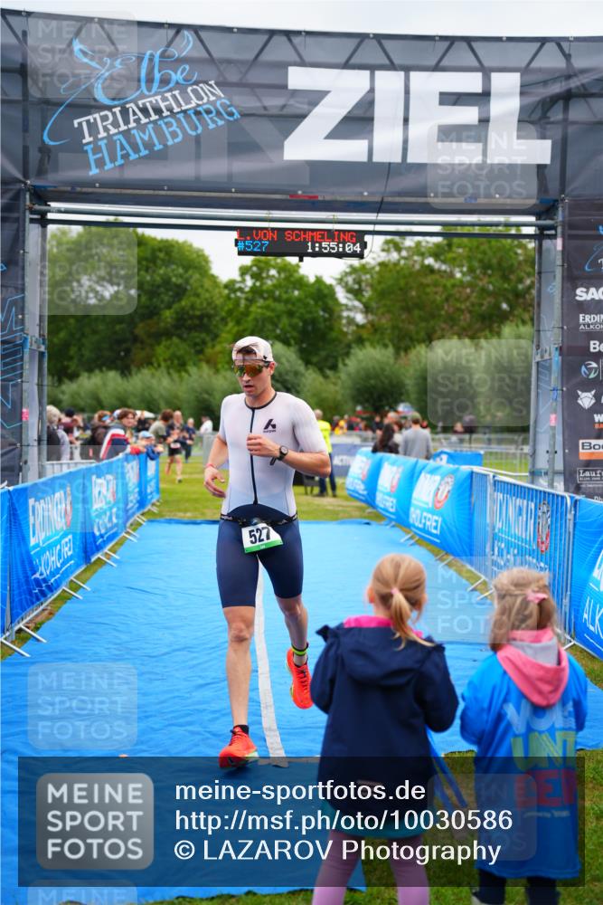 30.08.2026 - Elbe Triathlon Hamburg LAZAROV Photography http://msf.ph/oto/10030586 30.08.2026 10:25:04 Ziel 258, 527 meine-sportfotos.de