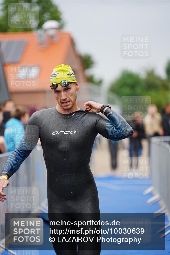 30.08.2026 - Elbe Triathlon Hamburg LAZAROV Photography http://msf.ph/oto/10030639 30.08.2026 08:23:32 Schwimmen 186, 207 meine-sportfotos.de