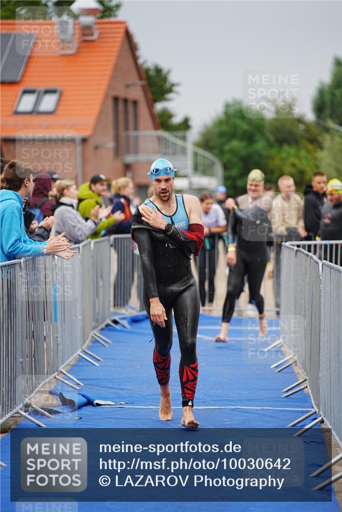 30.08.2026 - Elbe Triathlon Hamburg LAZAROV Photography http://msf.ph/oto/10030642 30.08.2026 08:23:40 Schwimmen 186, 190, 207, 213, 217, 226 meine-sportfotos.de