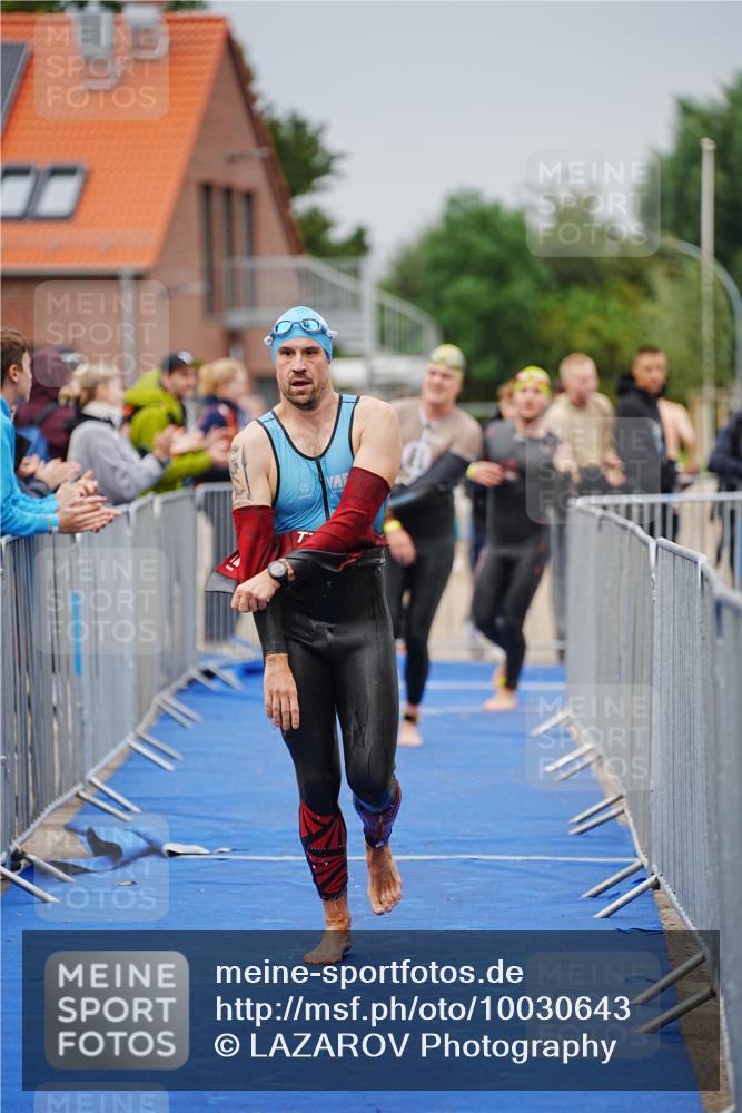 30.08.2026 - Elbe Triathlon Hamburg LAZAROV Photography http://msf.ph/oto/10030643 30.08.2026 08:23:40 Schwimmen 186, 190, 207, 213, 217, 226 meine-sportfotos.de