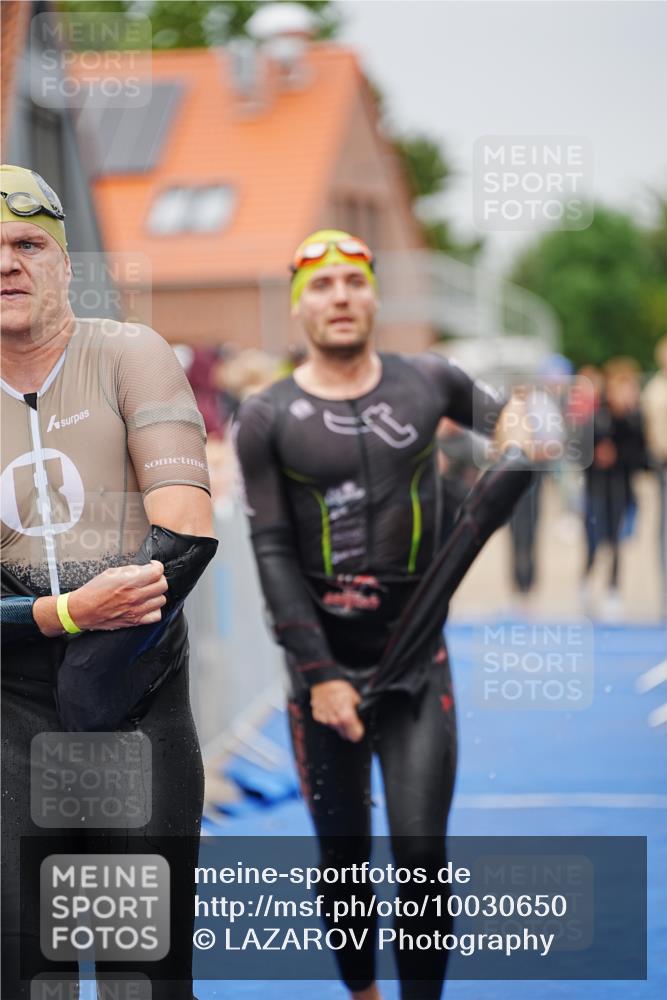 30.08.2026 - Elbe Triathlon Hamburg LAZAROV Photography http://msf.ph/oto/10030650 30.08.2026 08:23:45 Schwimmen 189, 190, 207, 213, 217, 226 meine-sportfotos.de