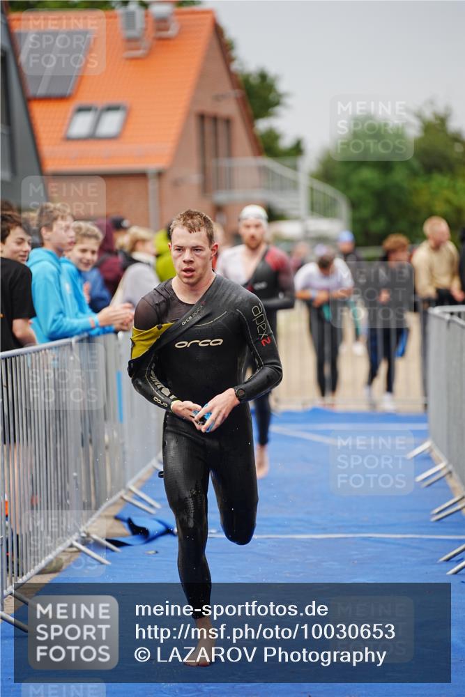 30.08.2026 - Elbe Triathlon Hamburg LAZAROV Photography http://msf.ph/oto/10030653 30.08.2026 08:23:47 Schwimmen 189, 190, 207, 213, 217, 226 meine-sportfotos.de