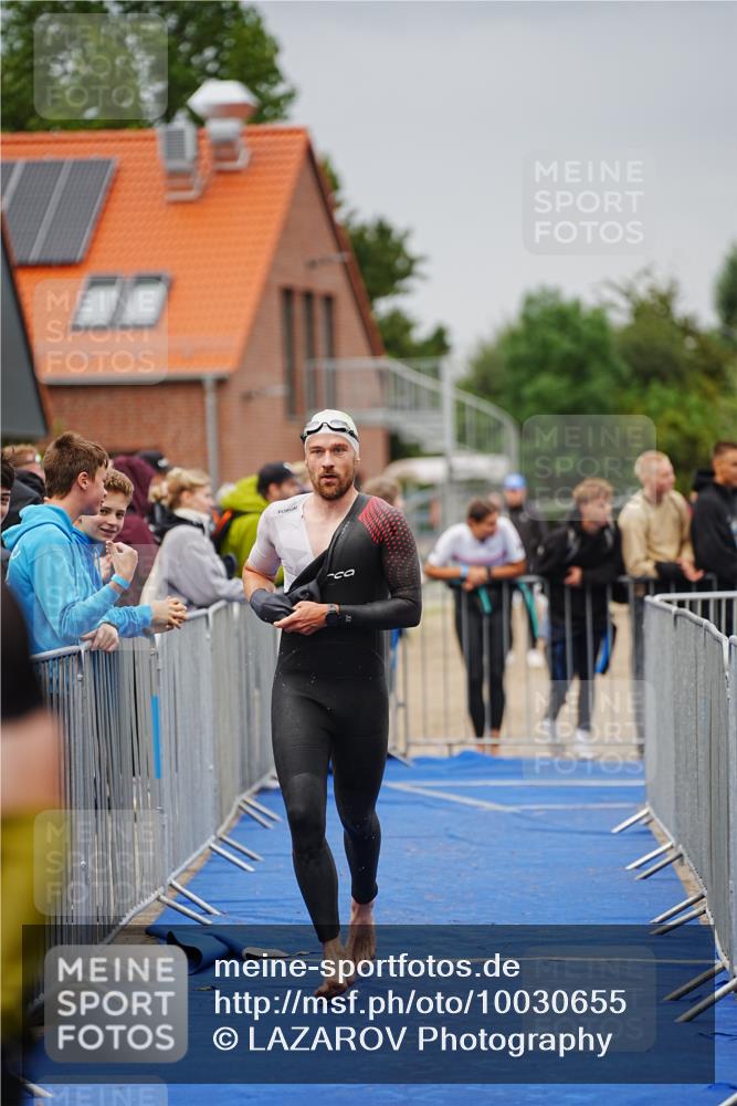 30.08.2026 - Elbe Triathlon Hamburg LAZAROV Photography http://msf.ph/oto/10030655 30.08.2026 08:23:48 Schwimmen 189, 190, 207, 213, 217, 226 meine-sportfotos.de