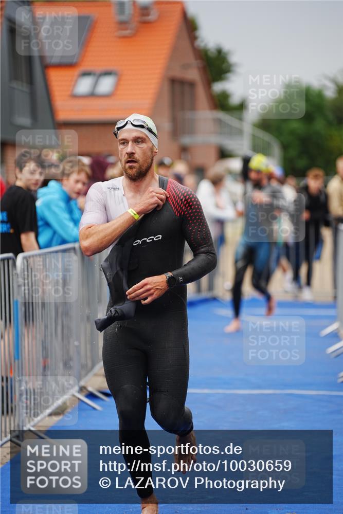 30.08.2026 - Elbe Triathlon Hamburg LAZAROV Photography http://msf.ph/oto/10030659 30.08.2026 08:23:50 Schwimmen 189, 190, 213, 217, 226 meine-sportfotos.de