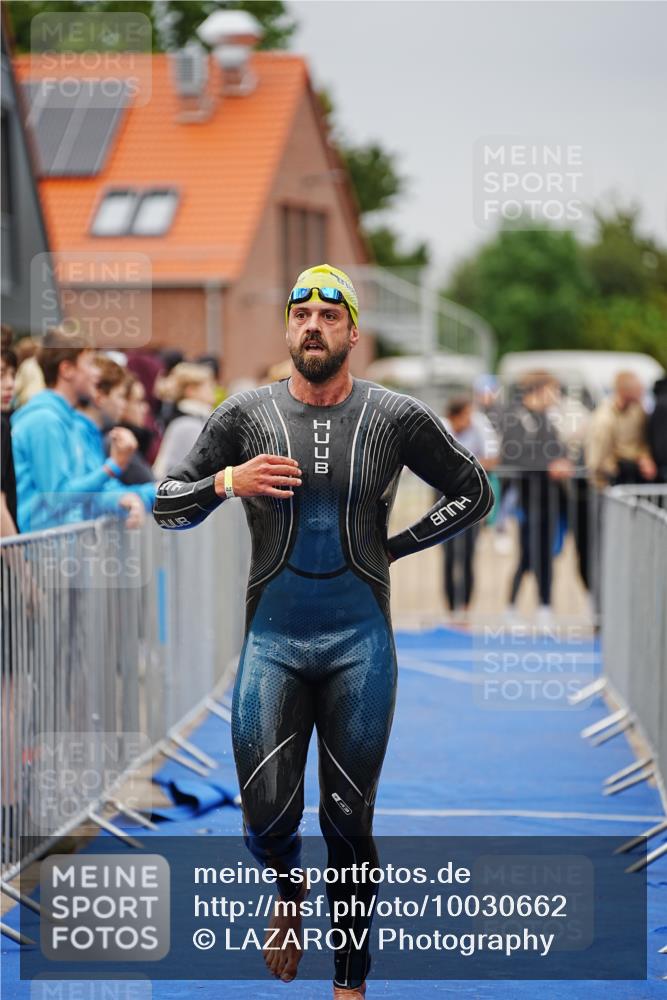 30.08.2026 - Elbe Triathlon Hamburg LAZAROV Photography http://msf.ph/oto/10030662 30.08.2026 08:23:53 Schwimmen 189, 190, 213, 217, 226 meine-sportfotos.de