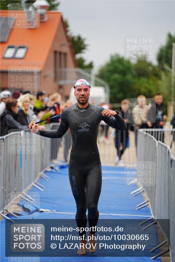 30.08.2026 - Elbe Triathlon Hamburg LAZAROV Photography http://msf.ph/oto/10030665 30.08.2026 08:24:28 Schwimmen 218, 247 meine-sportfotos.de