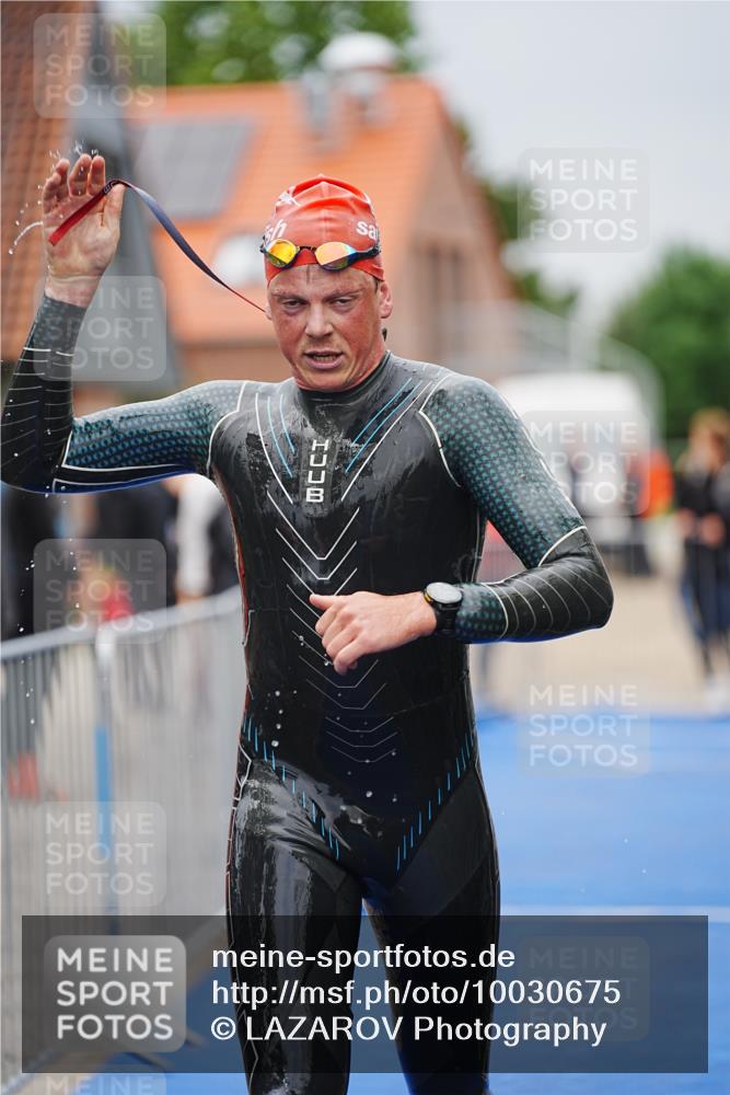 30.08.2026 - Elbe Triathlon Hamburg LAZAROV Photography http://msf.ph/oto/10030675 30.08.2026 08:24:38 Schwimmen 247 meine-sportfotos.de