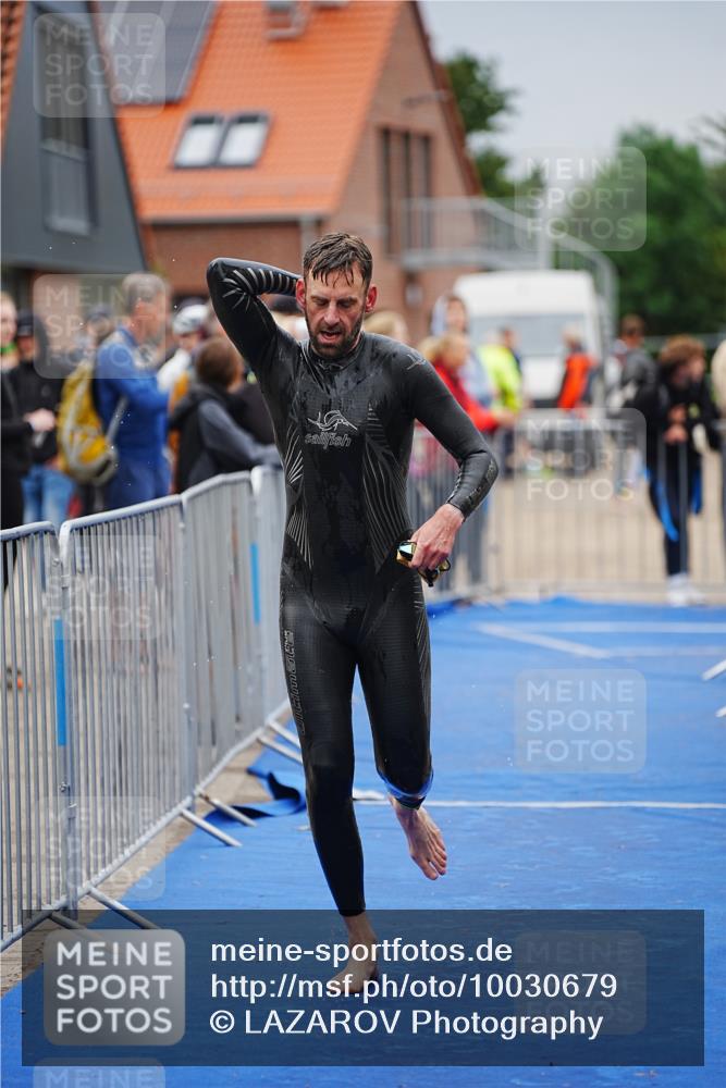 30.08.2026 - Elbe Triathlon Hamburg LAZAROV Photography http://msf.ph/oto/10030679 30.08.2026 08:25:11 Schwimmen 219 meine-sportfotos.de