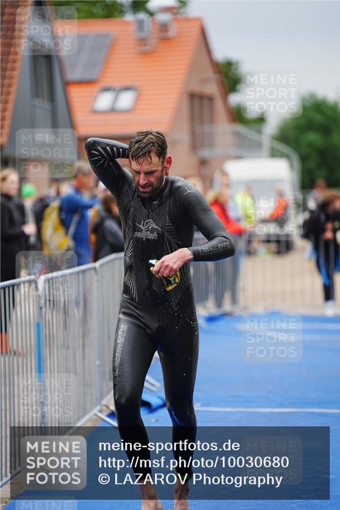 30.08.2026 - Elbe Triathlon Hamburg LAZAROV Photography http://msf.ph/oto/10030680 30.08.2026 08:25:12 Schwimmen 219 meine-sportfotos.de