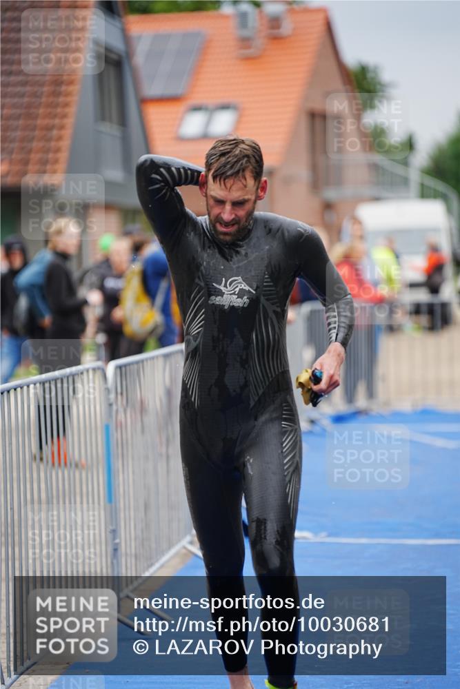 30.08.2026 - Elbe Triathlon Hamburg LAZAROV Photography http://msf.ph/oto/10030681 30.08.2026 08:25:12 Schwimmen 219 meine-sportfotos.de