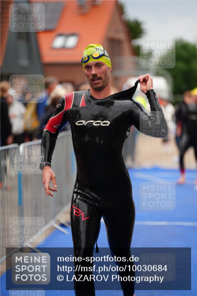30.08.2026 - Elbe Triathlon Hamburg LAZAROV Photography http://msf.ph/oto/10030684 30.08.2026 08:25:35 Schwimmen 185, 193, 204, 216 meine-sportfotos.de