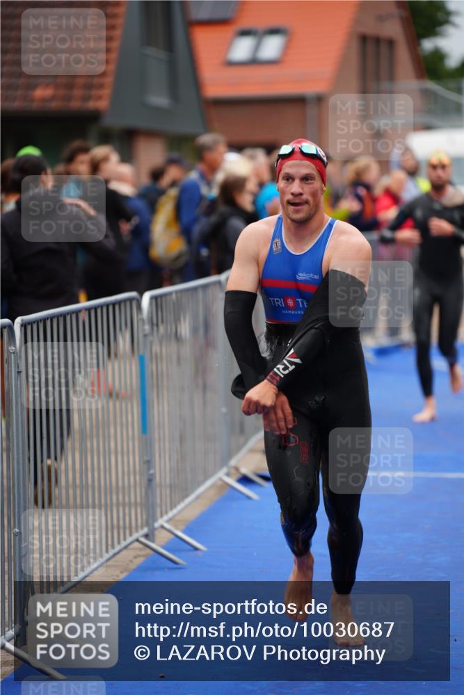 30.08.2026 - Elbe Triathlon Hamburg LAZAROV Photography http://msf.ph/oto/10030687 30.08.2026 08:25:42 Schwimmen 185, 193, 197, 199, 204, 216 meine-sportfotos.de