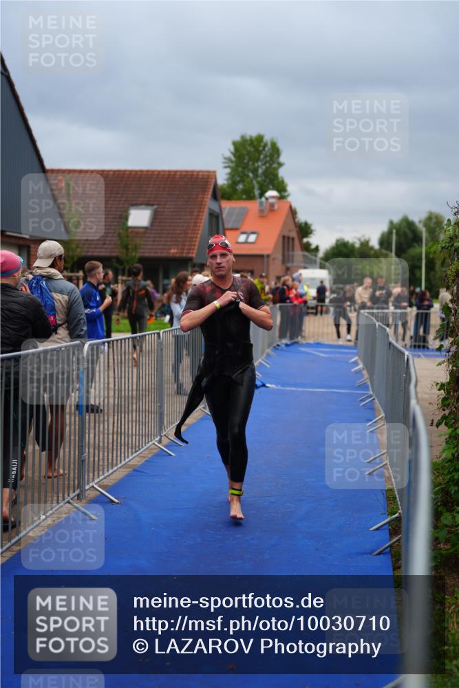 30.08.2026 - Elbe Triathlon Hamburg LAZAROV Photography http://msf.ph/oto/10030710 30.08.2026 08:27:11 Schwimmen 191, 227, 229 meine-sportfotos.de