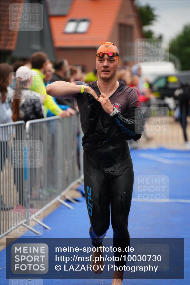 30.08.2026 - Elbe Triathlon Hamburg LAZAROV Photography http://msf.ph/oto/10030730 30.08.2026 08:27:37 Schwimmen 181, 206, 232, 238 meine-sportfotos.de