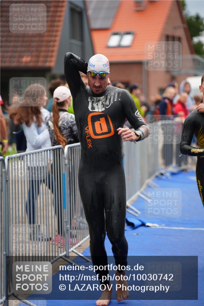 30.08.2026 - Elbe Triathlon Hamburg LAZAROV Photography http://msf.ph/oto/10030742 30.08.2026 08:27:49 Schwimmen 181, 182, 206, 222, 236 meine-sportfotos.de