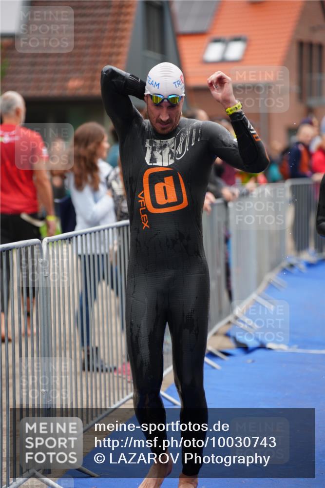 30.08.2026 - Elbe Triathlon Hamburg LAZAROV Photography http://msf.ph/oto/10030743 30.08.2026 08:27:50 Schwimmen 181, 182, 206, 222, 236 meine-sportfotos.de
