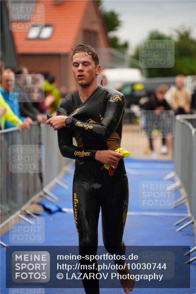 30.08.2026 - Elbe Triathlon Hamburg LAZAROV Photography http://msf.ph/oto/10030744 30.08.2026 08:27:50 Schwimmen 181, 182, 206, 222, 236 meine-sportfotos.de