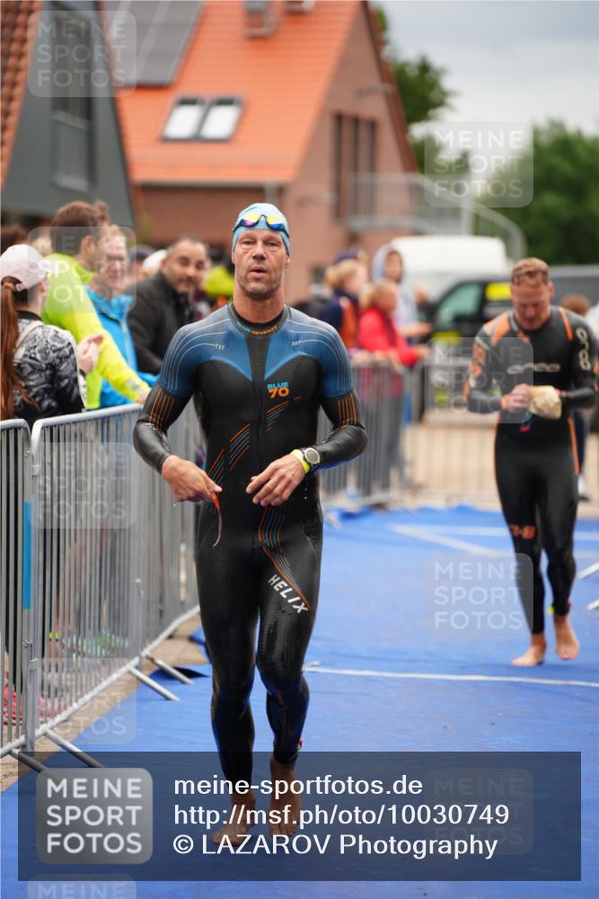 30.08.2026 - Elbe Triathlon Hamburg LAZAROV Photography http://msf.ph/oto/10030749 30.08.2026 08:27:59 Schwimmen 182, 222, 236 meine-sportfotos.de