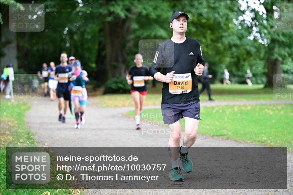 30.08.2026 - Blankeneser Heldenlauf Dr. Thomas Lammeyer http://msf.ph/oto/10030757 30.08.2026 10:33:33 Laufen 2710, 7 meine-sportfotos.de