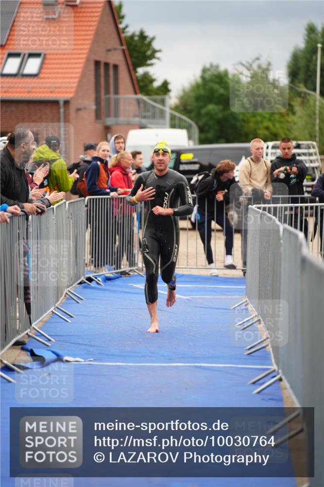 30.08.2026 - Elbe Triathlon Hamburg LAZAROV Photography http://msf.ph/oto/10030764 30.08.2026 08:28:13 Schwimmen 183 meine-sportfotos.de