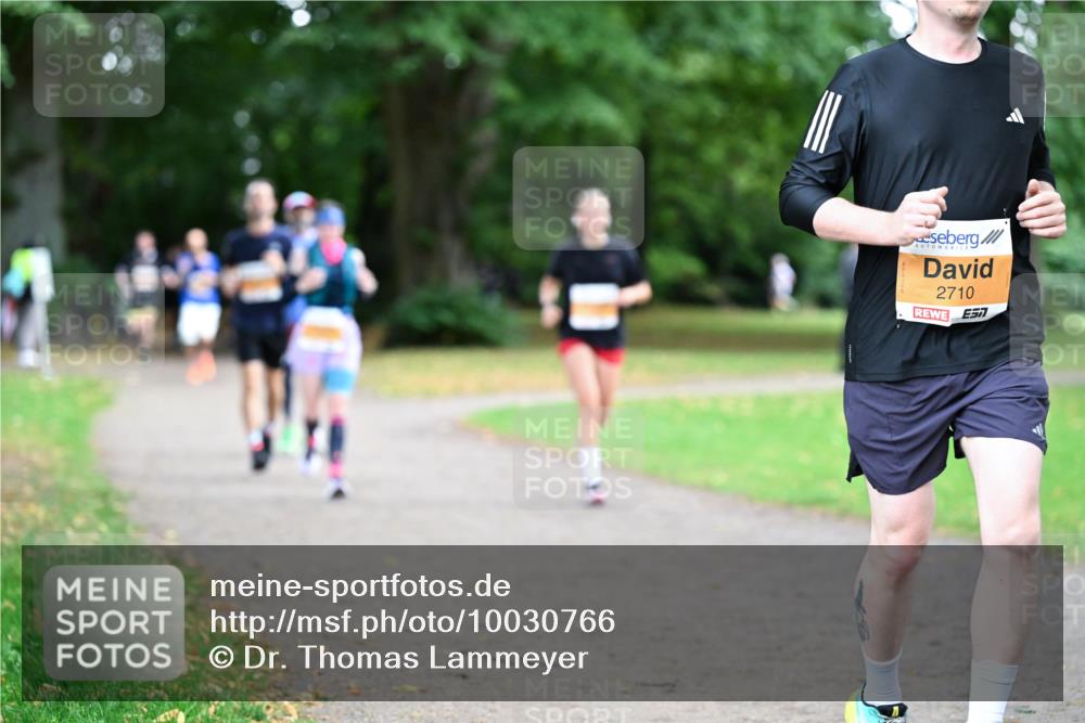 30.08.2026 - Blankeneser Heldenlauf Dr. Thomas Lammeyer http://msf.ph/oto/10030766 30.08.2026 10:33:34 Laufen 2710 meine-sportfotos.de