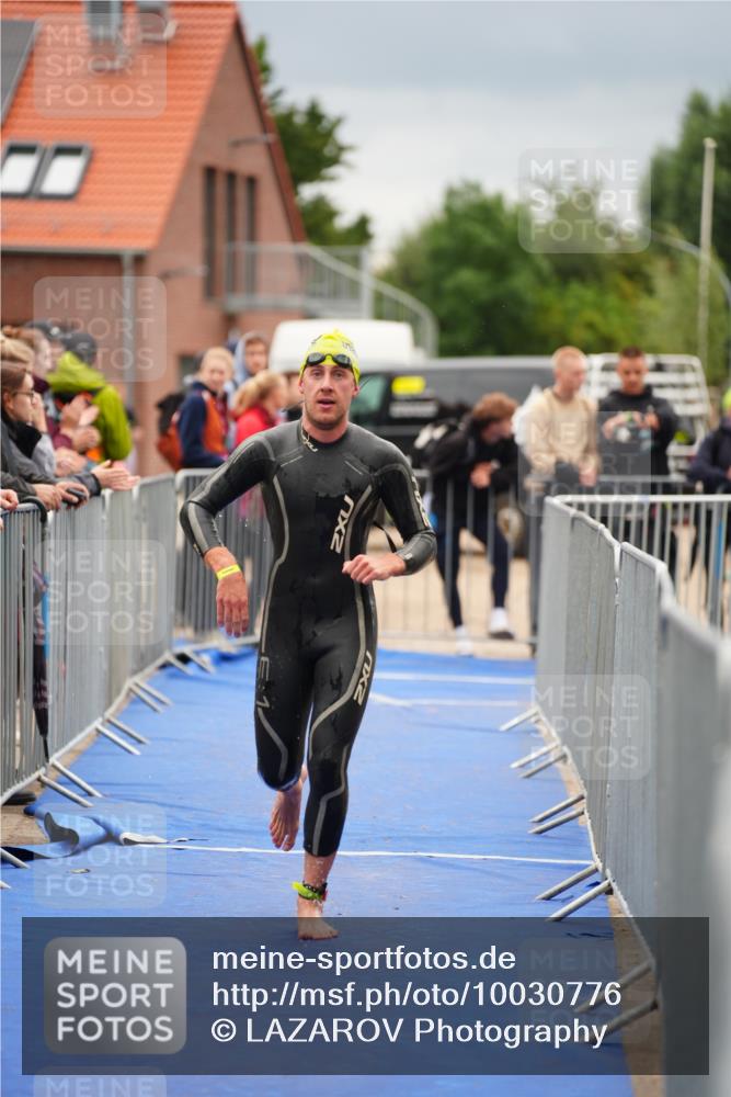 30.08.2026 - Elbe Triathlon Hamburg LAZAROV Photography http://msf.ph/oto/10030776 30.08.2026 08:28:15 Schwimmen 183, 198 meine-sportfotos.de