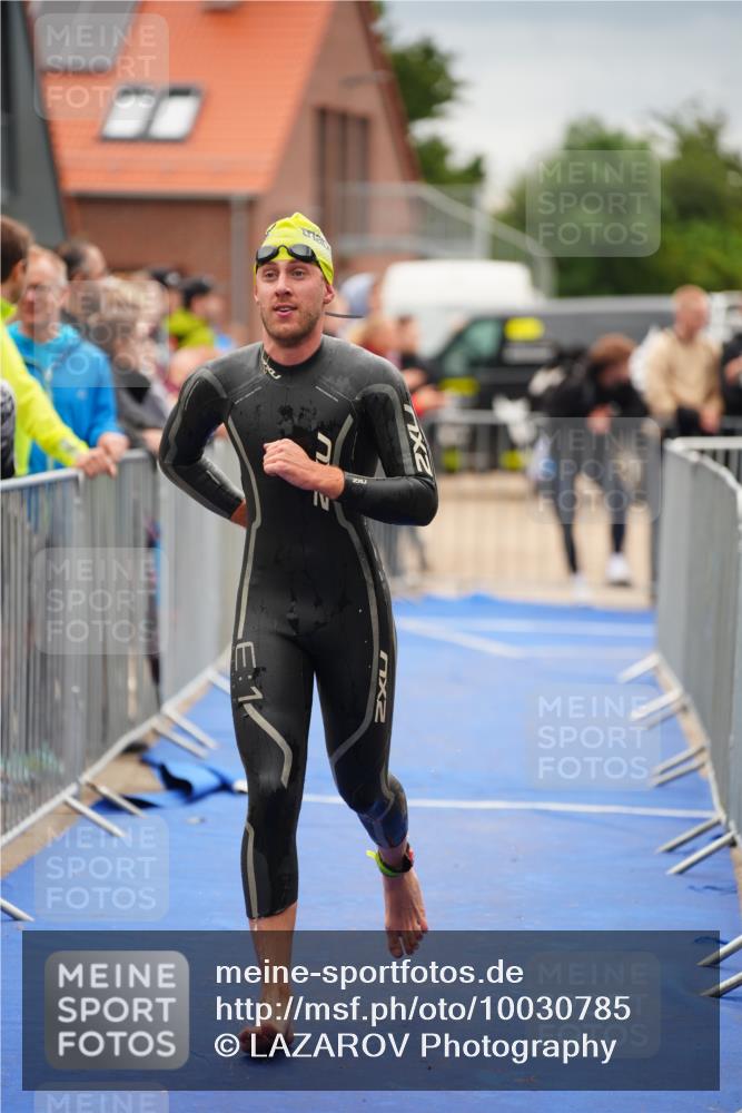 30.08.2026 - Elbe Triathlon Hamburg LAZAROV Photography http://msf.ph/oto/10030785 30.08.2026 08:28:16 Schwimmen 183, 198 meine-sportfotos.de