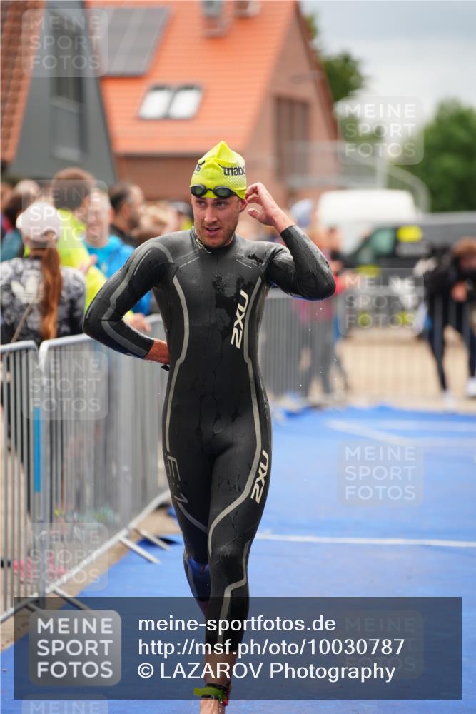 30.08.2026 - Elbe Triathlon Hamburg LAZAROV Photography http://msf.ph/oto/10030787 30.08.2026 08:28:16 Schwimmen 183, 198 meine-sportfotos.de