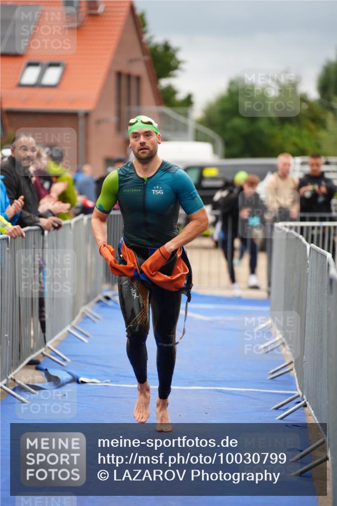 30.08.2026 - Elbe Triathlon Hamburg LAZAROV Photography http://msf.ph/oto/10030799 30.08.2026 08:28:22 Schwimmen 183, 198 meine-sportfotos.de