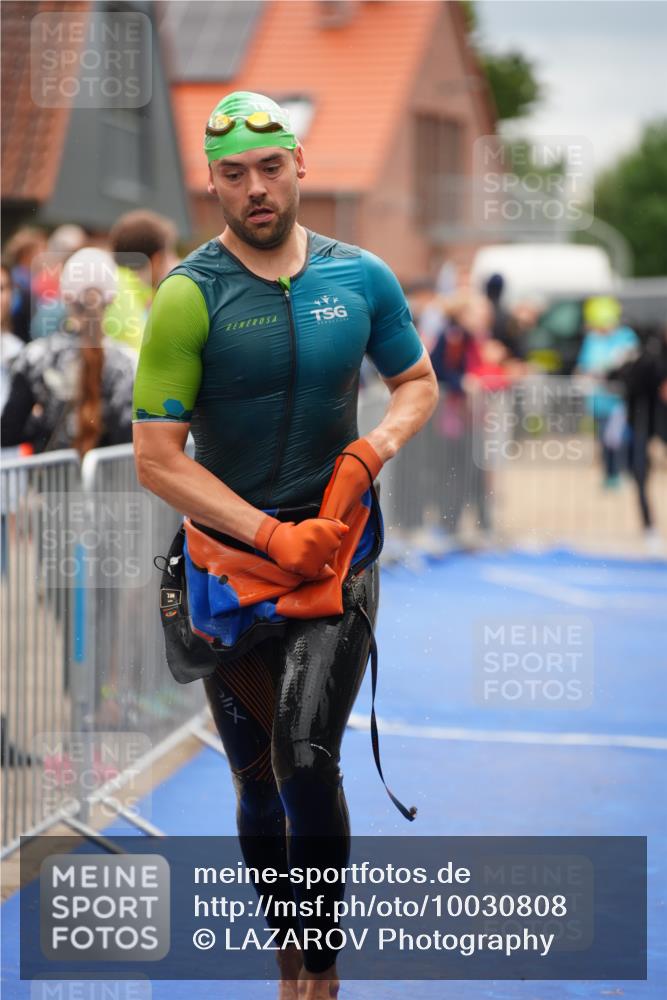 30.08.2026 - Elbe Triathlon Hamburg LAZAROV Photography http://msf.ph/oto/10030808 30.08.2026 08:28:23 Schwimmen 183, 198 meine-sportfotos.de