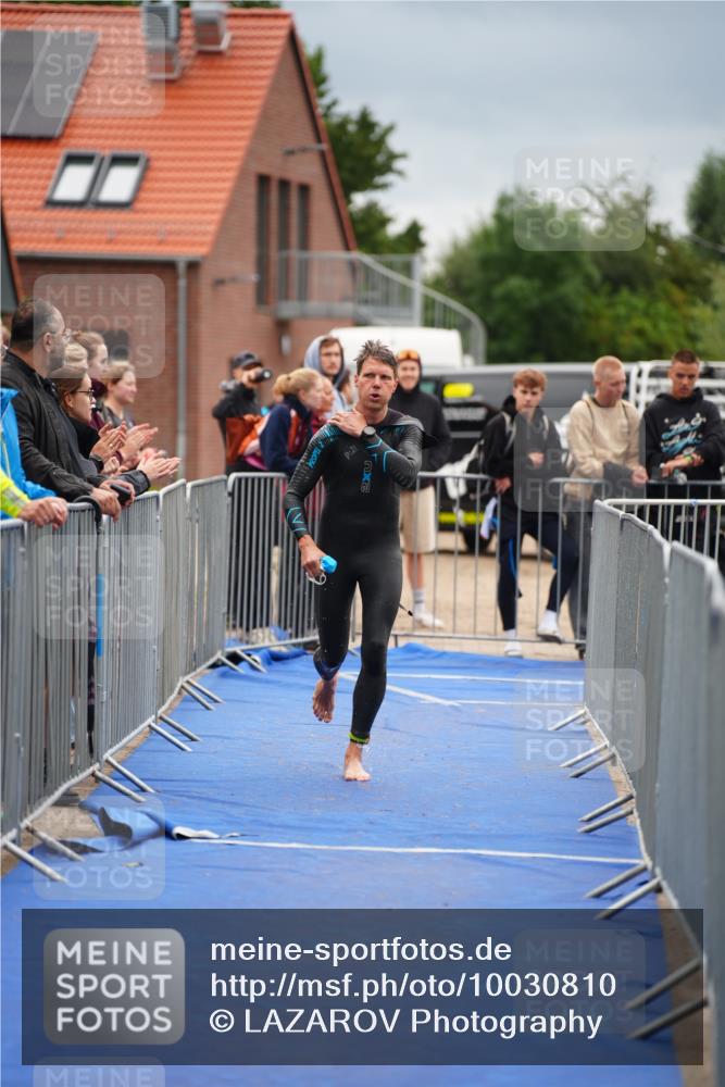 30.08.2026 - Elbe Triathlon Hamburg LAZAROV Photography http://msf.ph/oto/10030810 30.08.2026 08:28:48 Schwimmen 242 meine-sportfotos.de