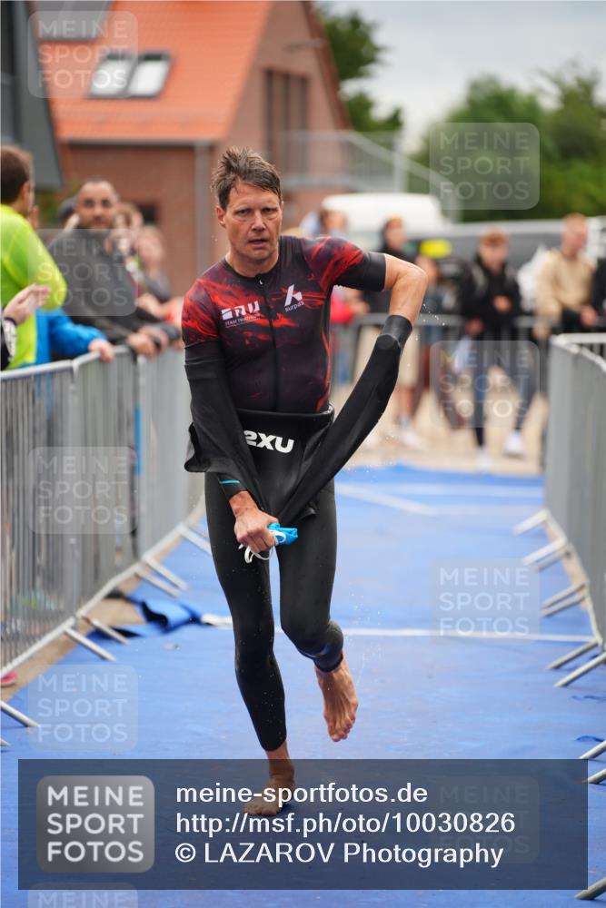 30.08.2026 - Elbe Triathlon Hamburg LAZAROV Photography http://msf.ph/oto/10030826 30.08.2026 08:28:50 Schwimmen 242 meine-sportfotos.de