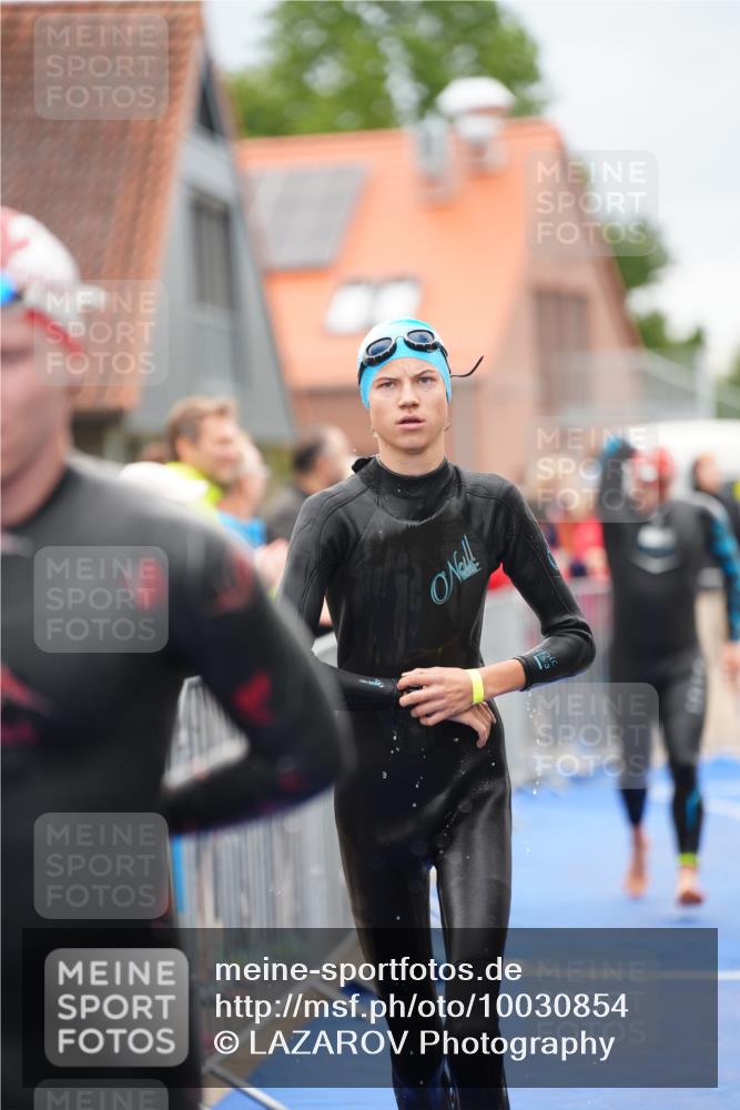 30.08.2026 - Elbe Triathlon Hamburg LAZAROV Photography http://msf.ph/oto/10030854 30.08.2026 08:29:39 Schwimmen 192, 208, 214, 215, 223 meine-sportfotos.de