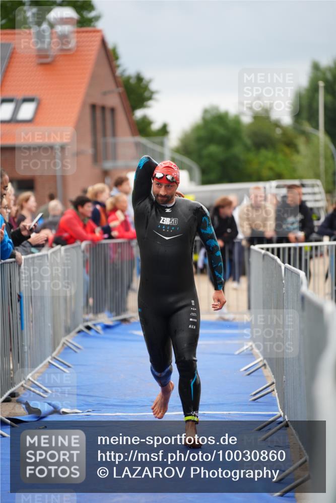 30.08.2026 - Elbe Triathlon Hamburg LAZAROV Photography http://msf.ph/oto/10030860 30.08.2026 08:29:41 Schwimmen 192, 208, 214, 215, 223 meine-sportfotos.de