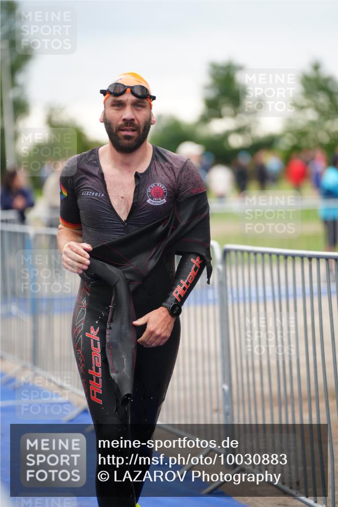 30.08.2026 - Elbe Triathlon Hamburg LAZAROV Photography http://msf.ph/oto/10030883 30.08.2026 08:30:29 Schwimmen 212, 235 meine-sportfotos.de