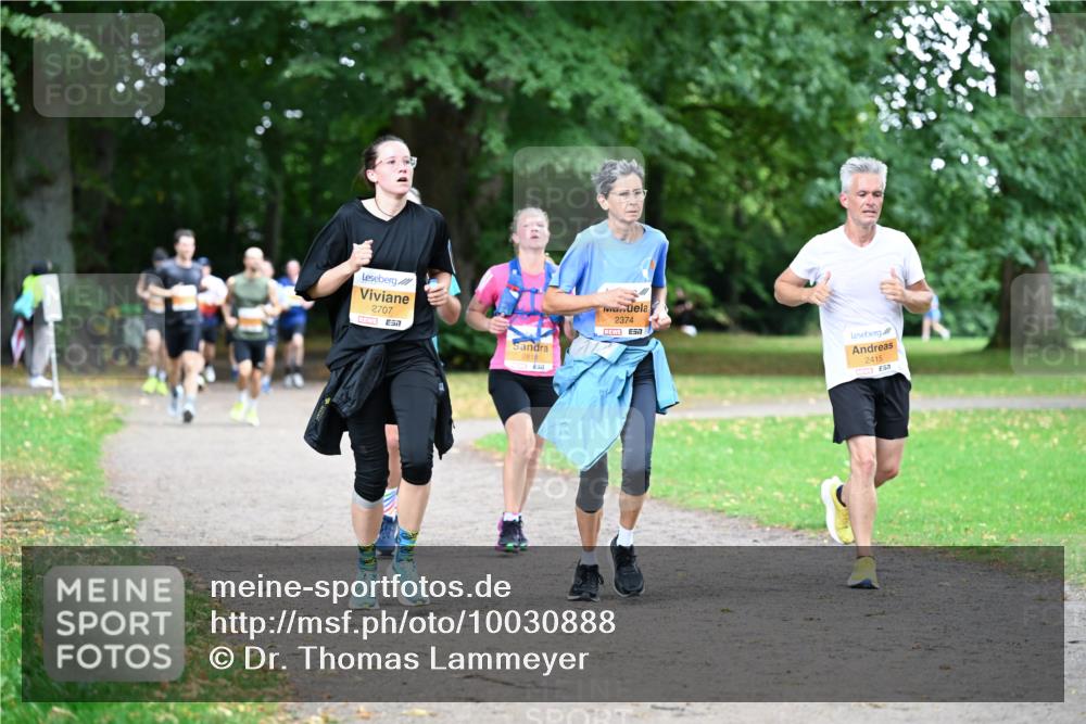 30.08.2026 - Blankeneser Heldenlauf Dr. Thomas Lammeyer http://msf.ph/oto/10030888 30.08.2026 10:33:48 Laufen 2707, 2818, 2374, 7, 2415 meine-sportfotos.de