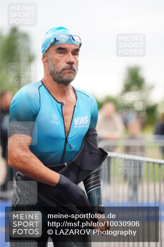 30.08.2026 - Elbe Triathlon Hamburg LAZAROV Photography http://msf.ph/oto/10030906 30.08.2026 08:30:40 Schwimmen 212 meine-sportfotos.de