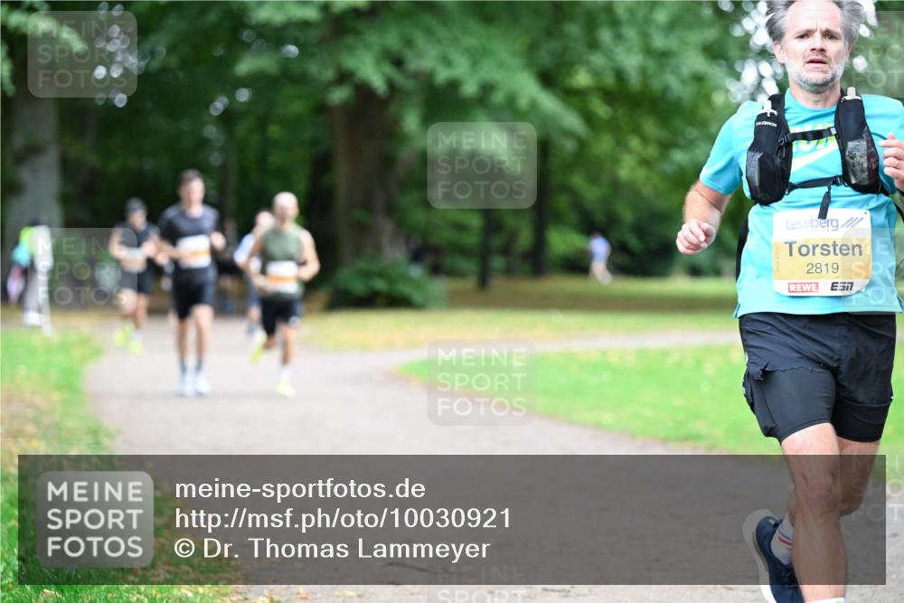 30.08.2026 - Blankeneser Heldenlauf Dr. Thomas Lammeyer http://msf.ph/oto/10030921 30.08.2026 10:33:51 Laufen 2819 meine-sportfotos.de