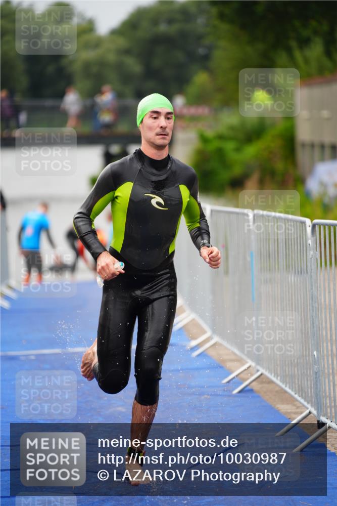 30.08.2026 - Elbe Triathlon Hamburg LAZAROV Photography http://msf.ph/oto/10030987 30.08.2026 08:32:12 Schwimmen 196 meine-sportfotos.de