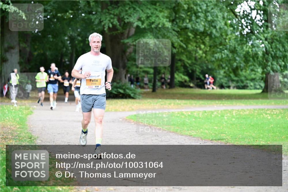 30.08.2026 - Blankeneser Heldenlauf Dr. Thomas Lammeyer http://msf.ph/oto/10031064 30.08.2026 10:34:06 Laufen 2559 meine-sportfotos.de
