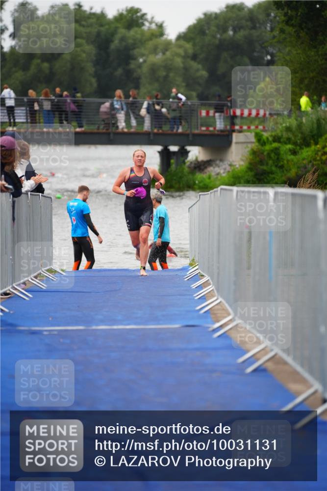 30.08.2026 - Elbe Triathlon Hamburg LAZAROV Photography http://msf.ph/oto/10031131 30.08.2026 08:35:10 Schwimmen 322, 368 meine-sportfotos.de
