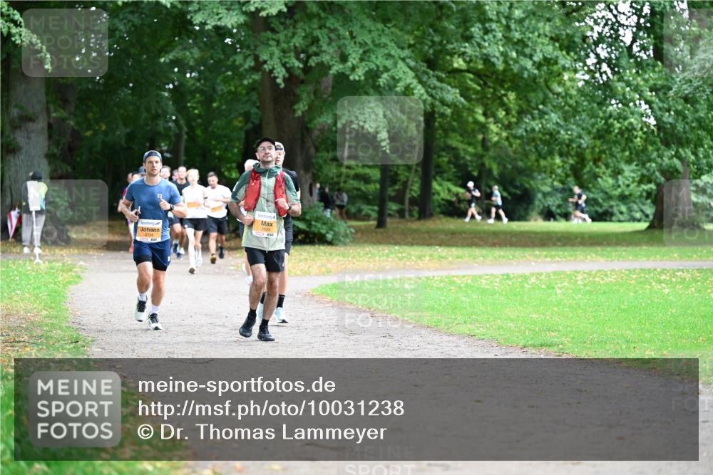 30.08.2026 - Blankeneser Heldenlauf Dr. Thomas Lammeyer http://msf.ph/oto/10031238 30.08.2026 10:34:24 Laufen 2158 meine-sportfotos.de