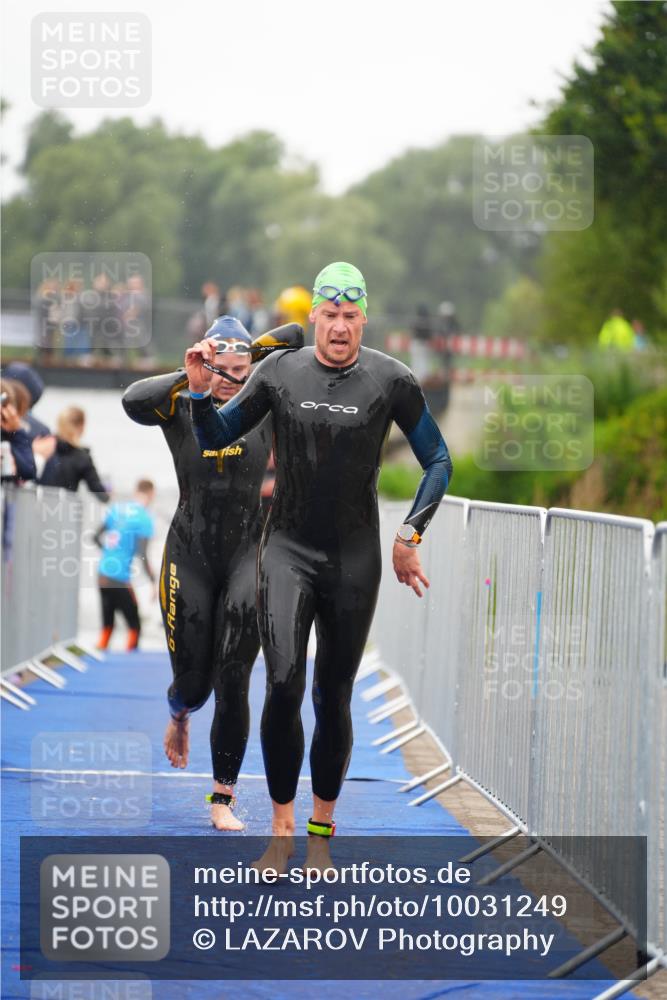 30.08.2026 - Elbe Triathlon Hamburg LAZAROV Photography http://msf.ph/oto/10031249 30.08.2026 08:36:04 Schwimmen 254, 280, 312, 356 meine-sportfotos.de