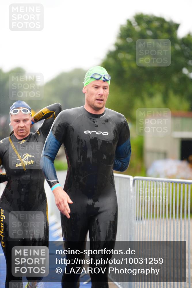 30.08.2026 - Elbe Triathlon Hamburg LAZAROV Photography http://msf.ph/oto/10031259 30.08.2026 08:36:05 Schwimmen 254, 280, 312, 356, 374 meine-sportfotos.de