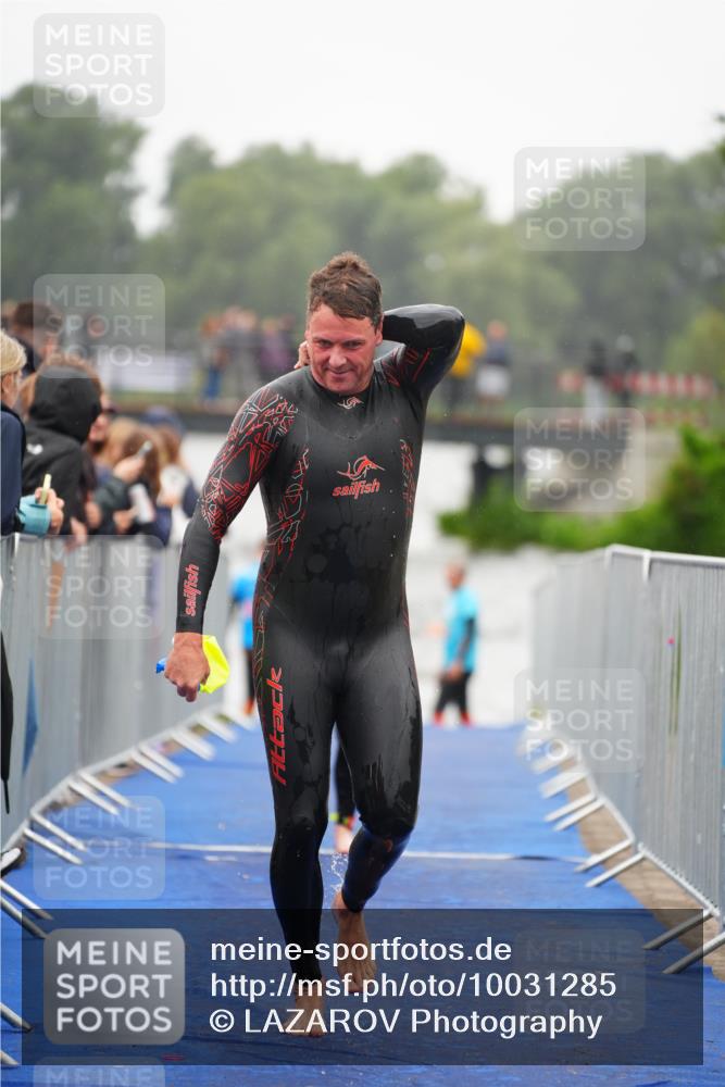30.08.2026 - Elbe Triathlon Hamburg LAZAROV Photography http://msf.ph/oto/10031285 30.08.2026 08:36:10 Schwimmen 254, 269, 280, 312, 356, 374 meine-sportfotos.de