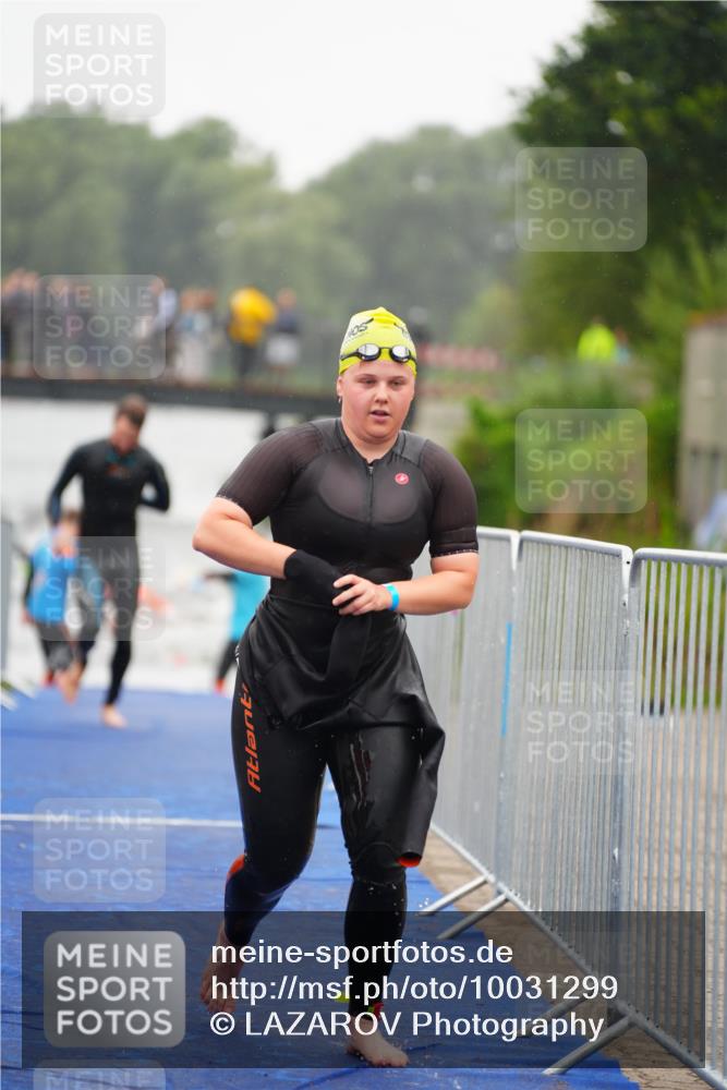 30.08.2026 - Elbe Triathlon Hamburg LAZAROV Photography http://msf.ph/oto/10031299 30.08.2026 08:36:13 Schwimmen 254, 269, 280, 312, 356, 374 meine-sportfotos.de